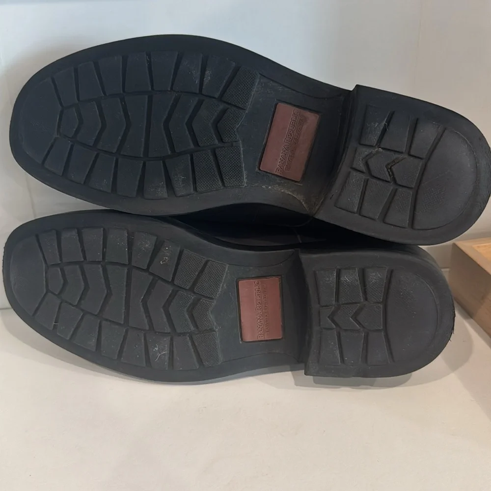 BANANA REPUBLIC- Classic Black Leather Men's Shoes‎